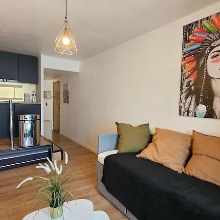 Studio Central Proche Plage Climatisation Et Wifi ! Apartment La Grande-Motte